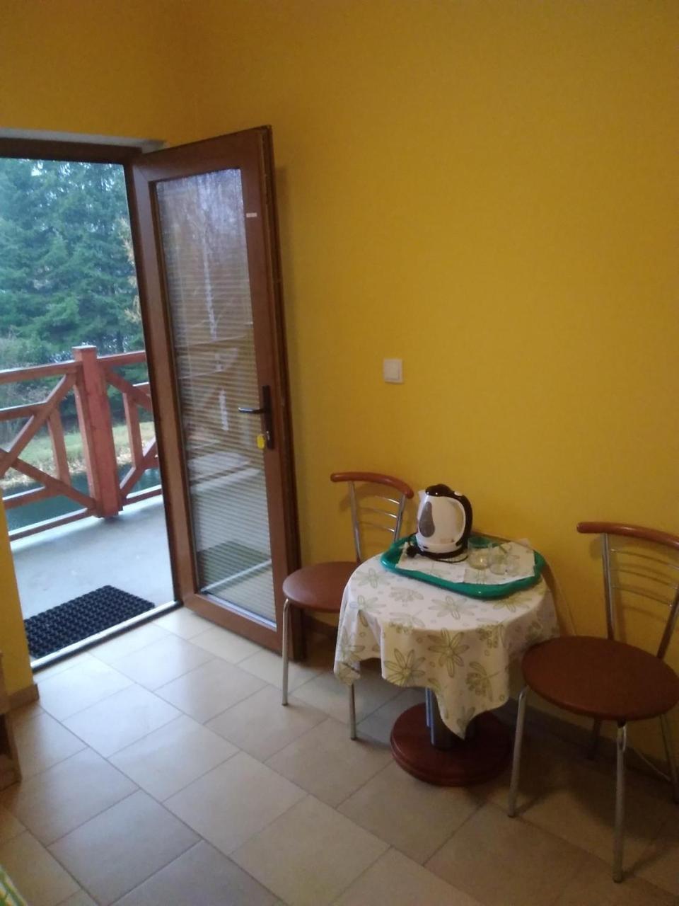 Bacowka Noclegi Sierpnica エクステリア 写真